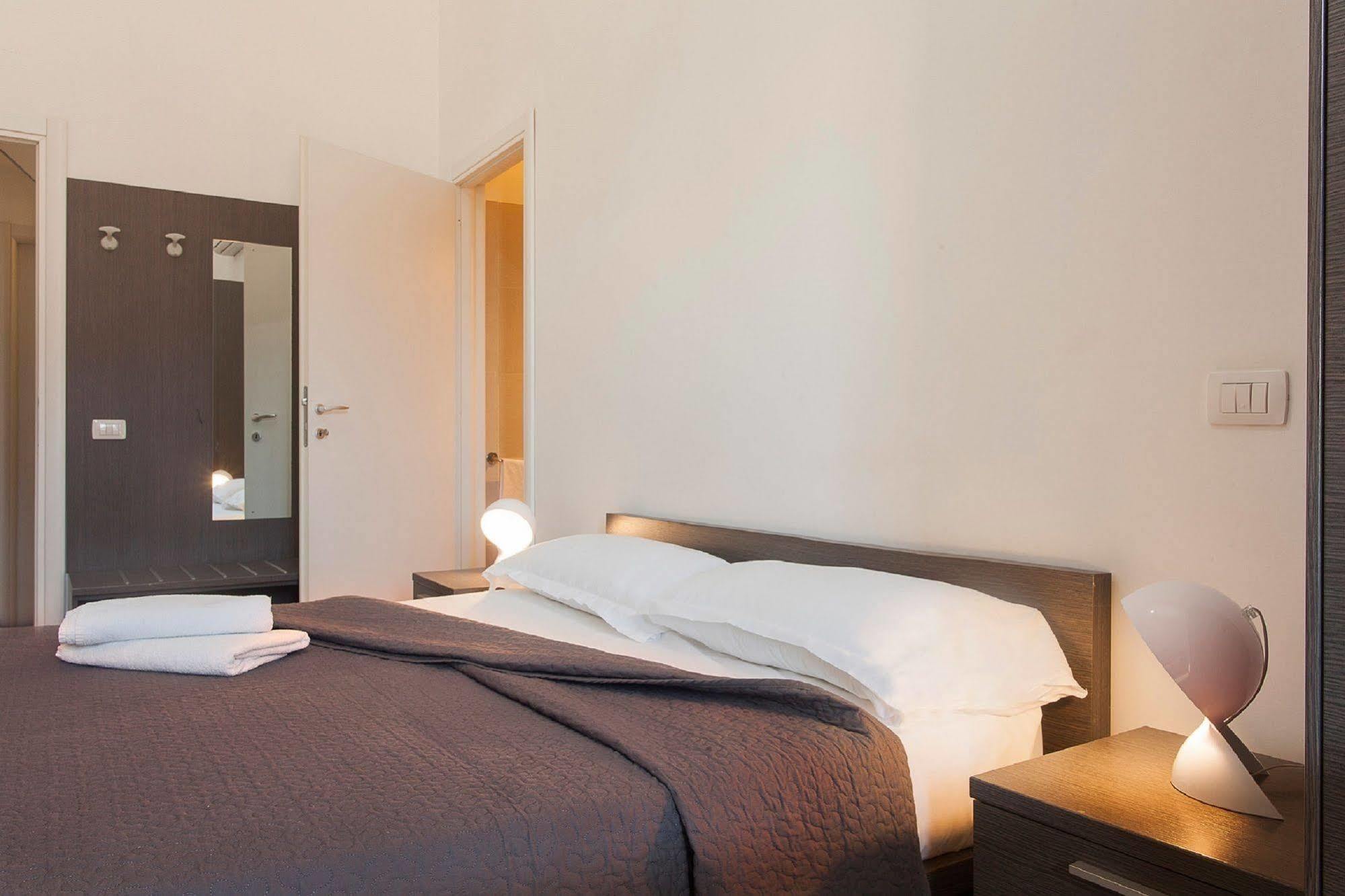 Suite Inn Catania Affittacamere Aeroporto di Catania Fontana Rossa
